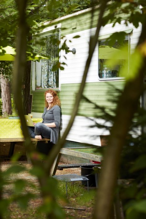 Kappen met kappen: Janneke Bazelmans schreef Verkapt, een thriller over palmolie