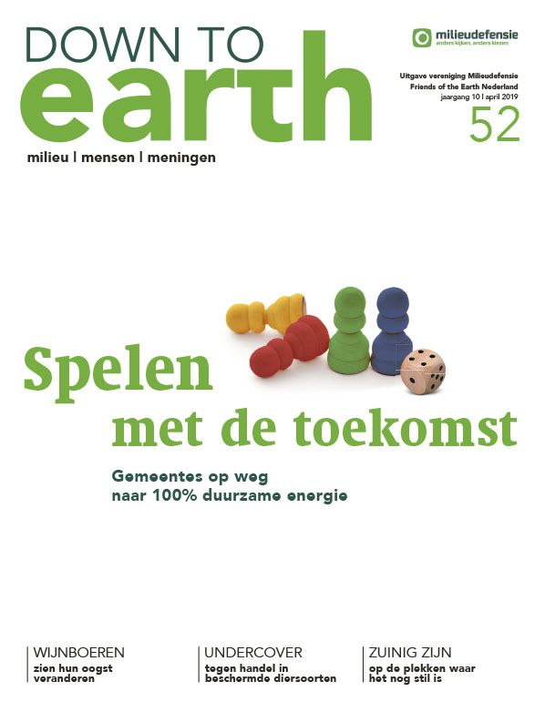 Cover van — Down to Earth 52 april 2019